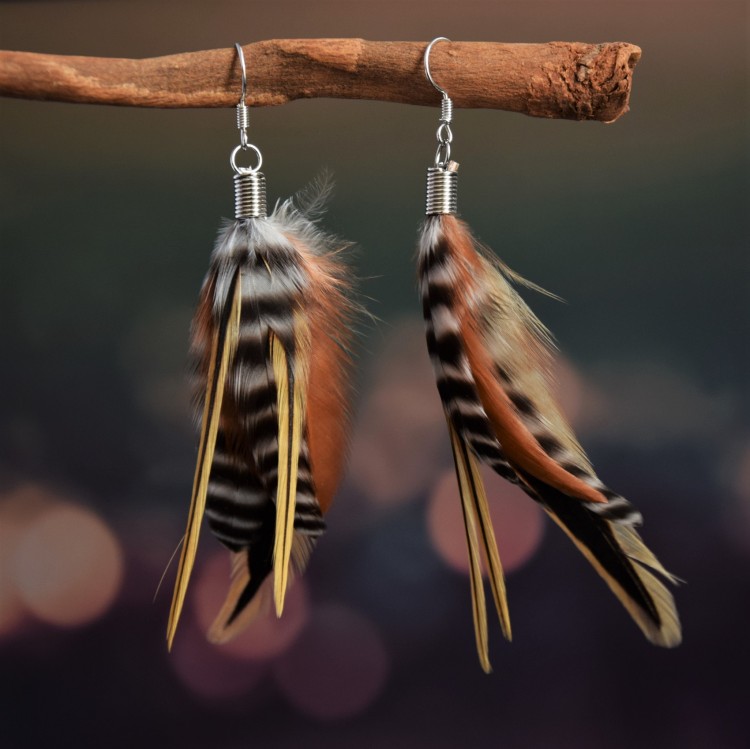 kolczyki z piór dla kobiet 