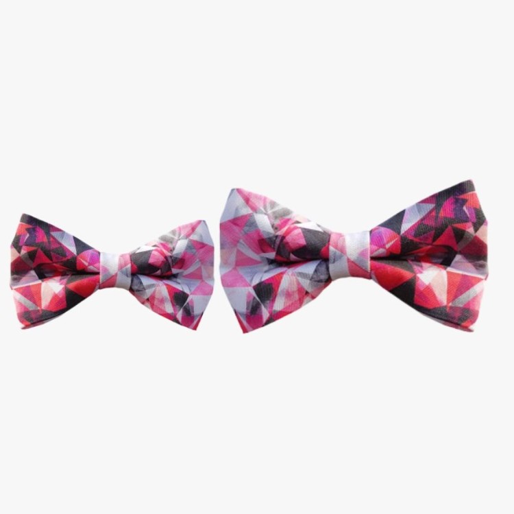 zestaw muszek dla taty i syna w kolorze różu. Nowoczesny wzór, elegancki dodatek do koszuli