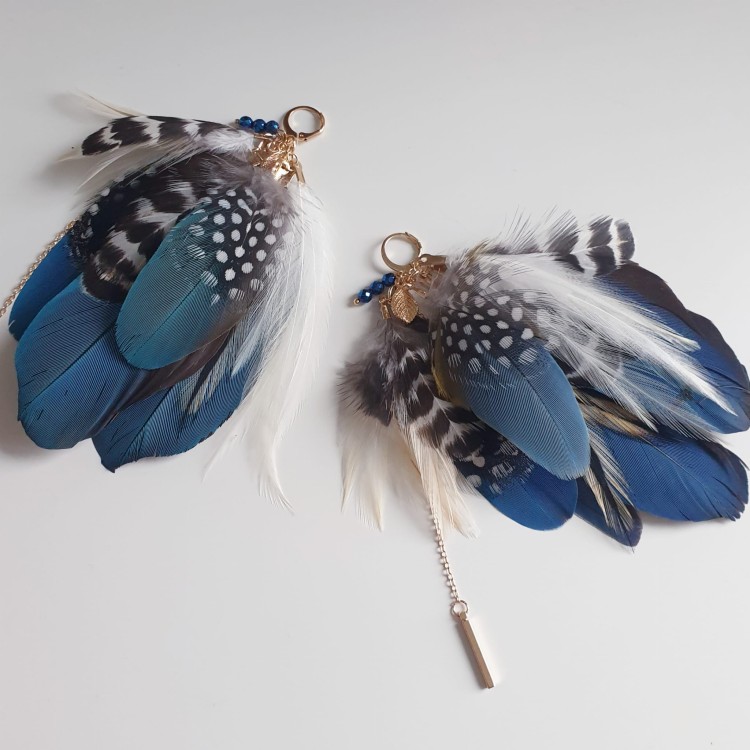 kolczyki z piór papugi maja zuzzo