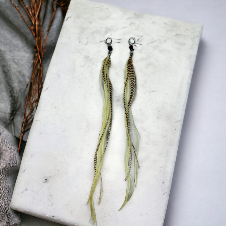 Kolczyki z piór Liana White