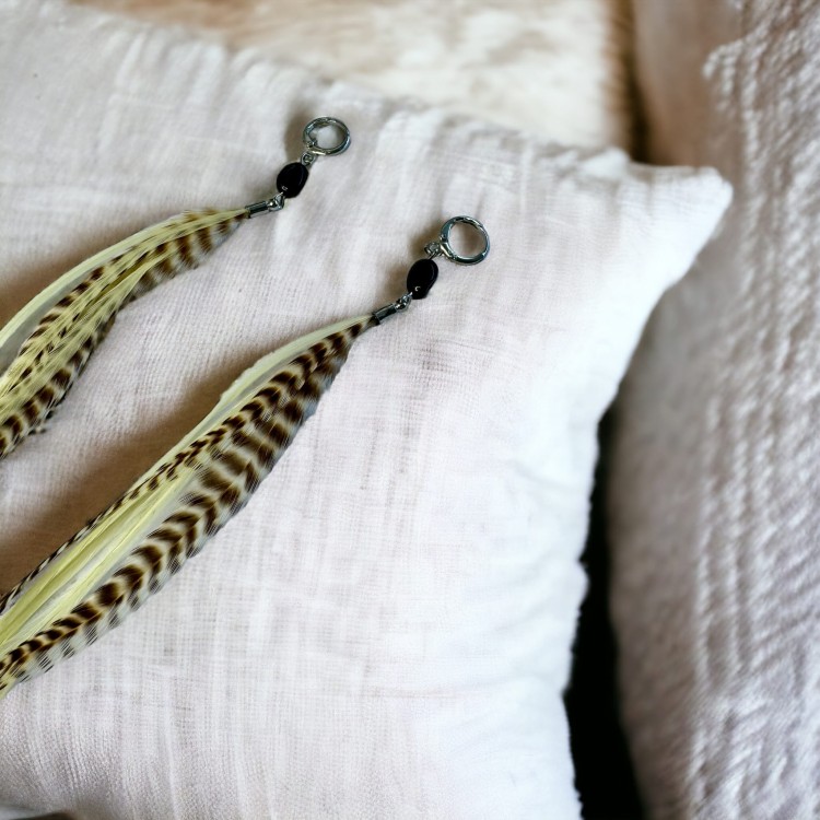 Kolczyki z piór Liana White