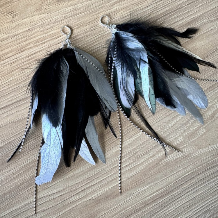 Kolczyki z piór silver Zuzzo czarno srebrne