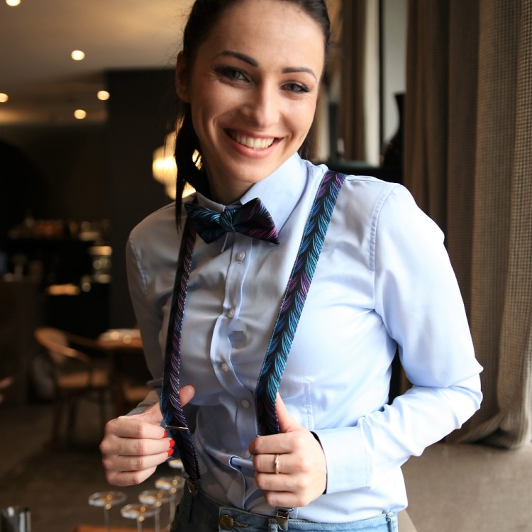 kolorowa mucha damska